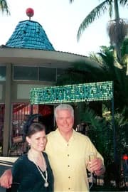 Huell Howser - Sara Velas & Huell Howser at the Wake for the Tswuun-Tswuun Rotunda