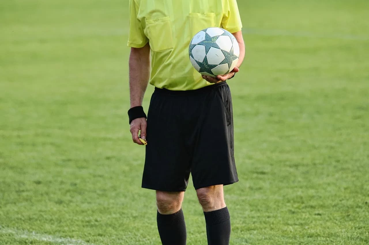 Teiichi Matsumaru — soccer, ball, referee, sports, football, soccer ball, field, playing field, referee, referee, referee, referee, referee