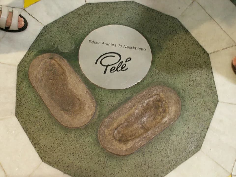 Pelé Pelé - footprints of Pelé in Maracanã stadium