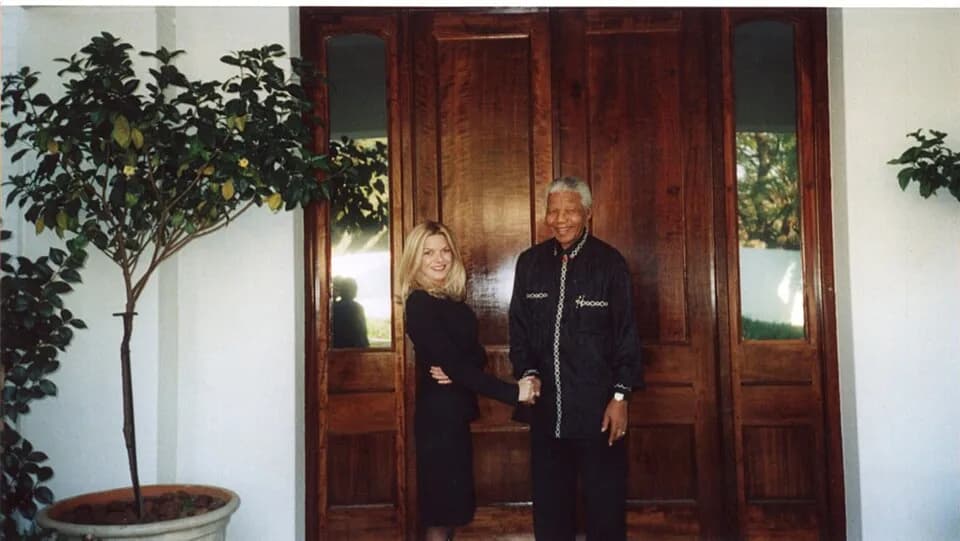 Nelson Mandela - Rencontre Diplomatique et soutien a la fondation Nelson MANDELA, Johannesburg, Afrique du Sud