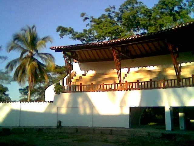 Pablo Escobar - Hacienda Napoles bullring