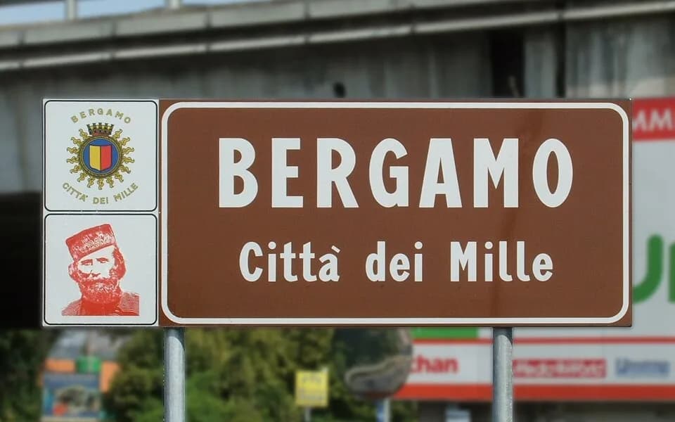 Giuseppe Garibaldi - City limit sign of Bergamo installed in 2007 for bicentenary of Garibaldi birth