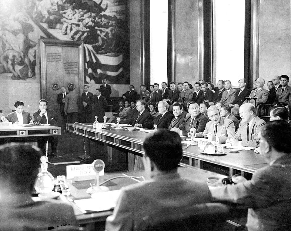 Anthony Eden - Geneva Conference, 21 July 1954. Last plenary session on Indochina in the Palais des Nations. Second left Vyacheslav Molotov, 2 unidentified Russians, Anthony Eden, Sir Harold Caccie an