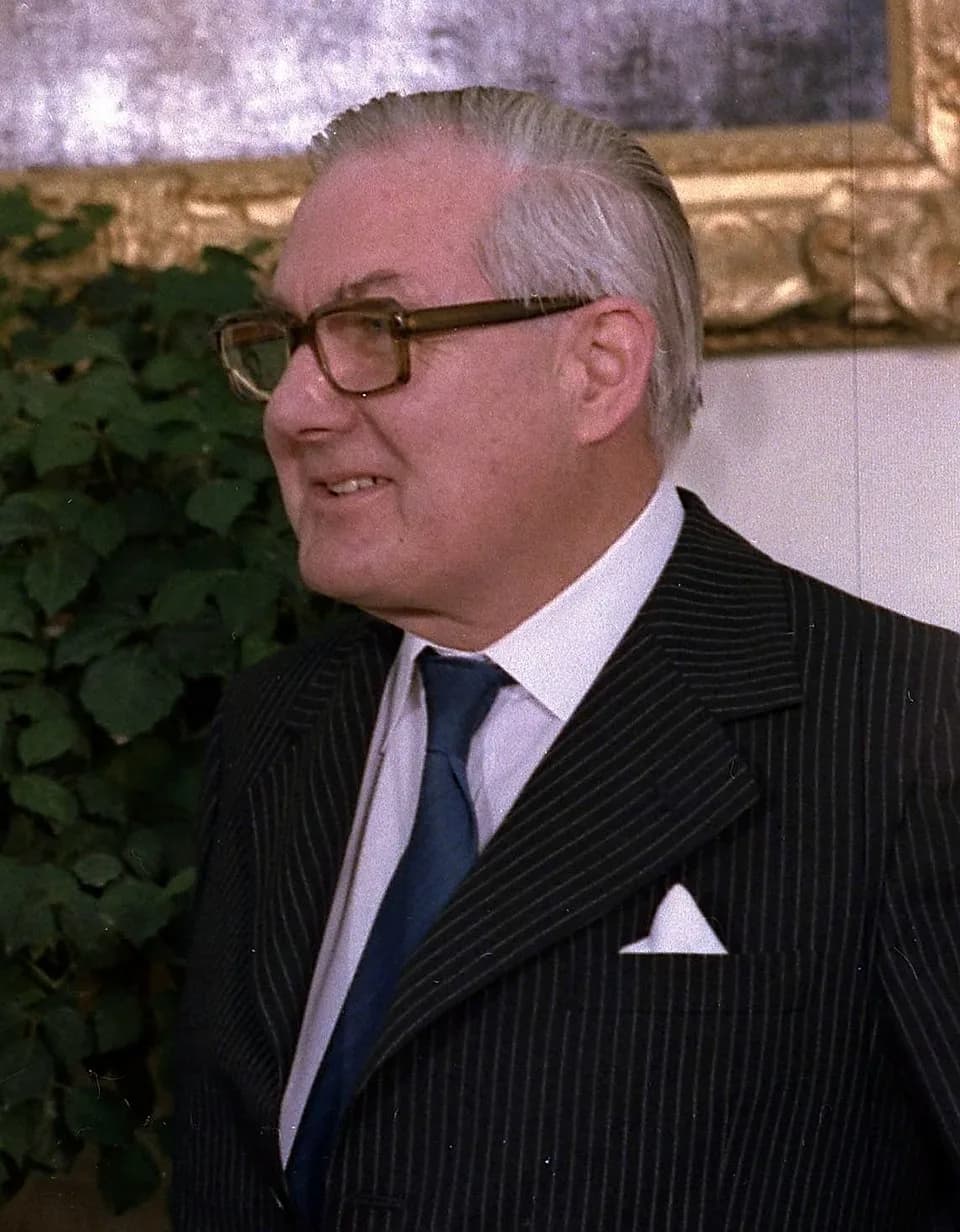 James Callaghan - James Callaghan, Prime Minister of the United Kingdom, 03/23/1978
NLC-WHSP-C-04831-20
Jimmy Carter Library (NLJC)