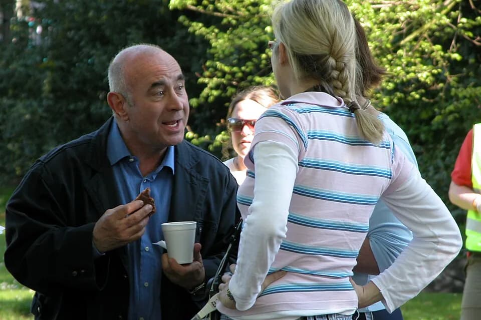 Bob Hoskins - Bob Hoskins on the set of Ruby Blue
