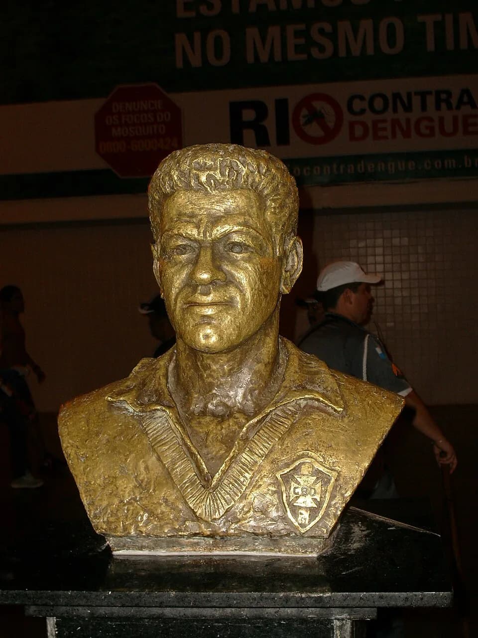 Garrincha Garrincha - Estátua de Garrincha, no Maracanã.