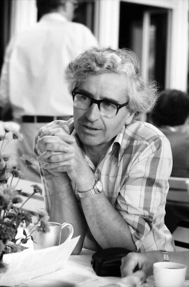 Antony Hewish - Photograph by Willy Pragher