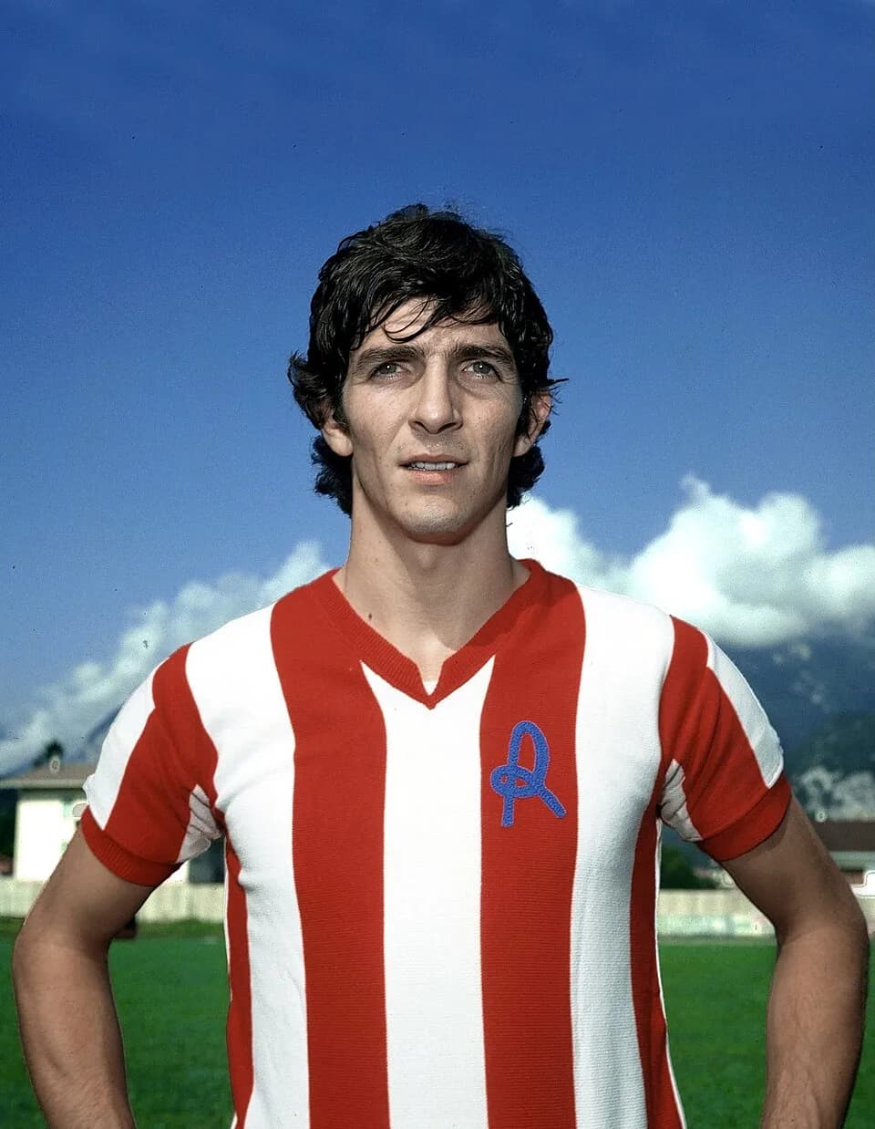 Paolo Rossi - Paolo Rossi durante il periodo al Lanerossi Vicenza.
Licensing
Rossi, Paolo
Categoria:Immagini di Paolo Rossi