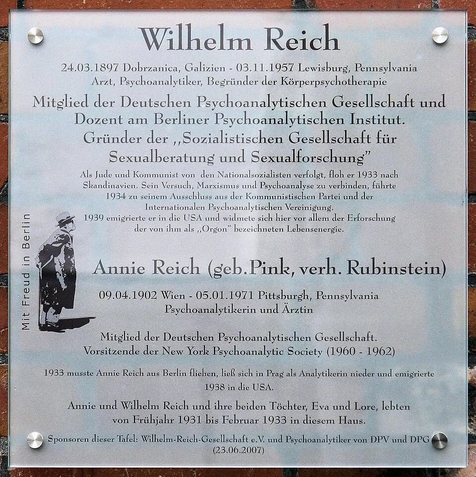 Wilhelm Reich - Memorial plaque, Wilhelm Reich, Schlangenbader Straße 87, Berlin-Wilmersdorf, Germany