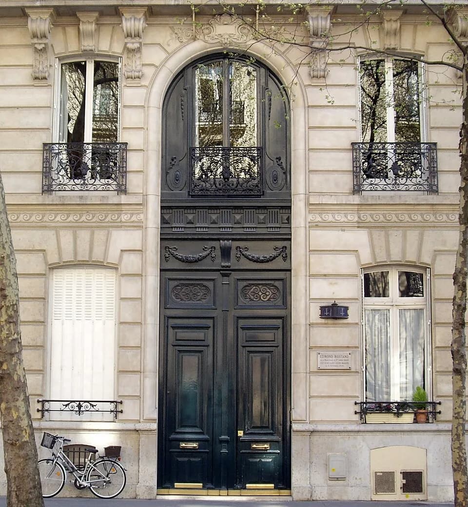Edmond Rostand - Avenue de La Bourdonnais, n° 4, Paris 7e, dernière demeure d'Edmond Rostand.