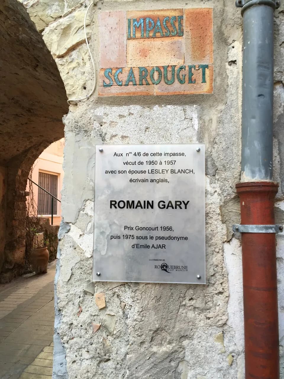 Romain Gary - Romain Gary plaque