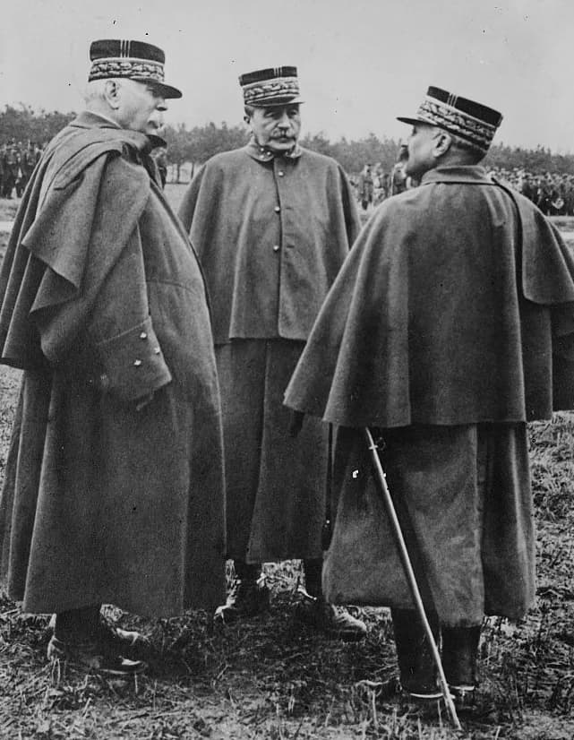 Joseph Joffre - French general Fernand de Langle de Cary (1849-1927) with marshal Joseph Joffre (left) and general Adolphe Guillaumat (right)