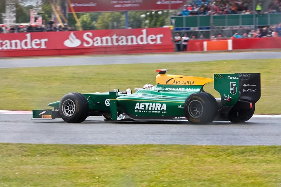 Jules Bianchi - Jules Bianchi (Lotus ART), Silverstone 2011.