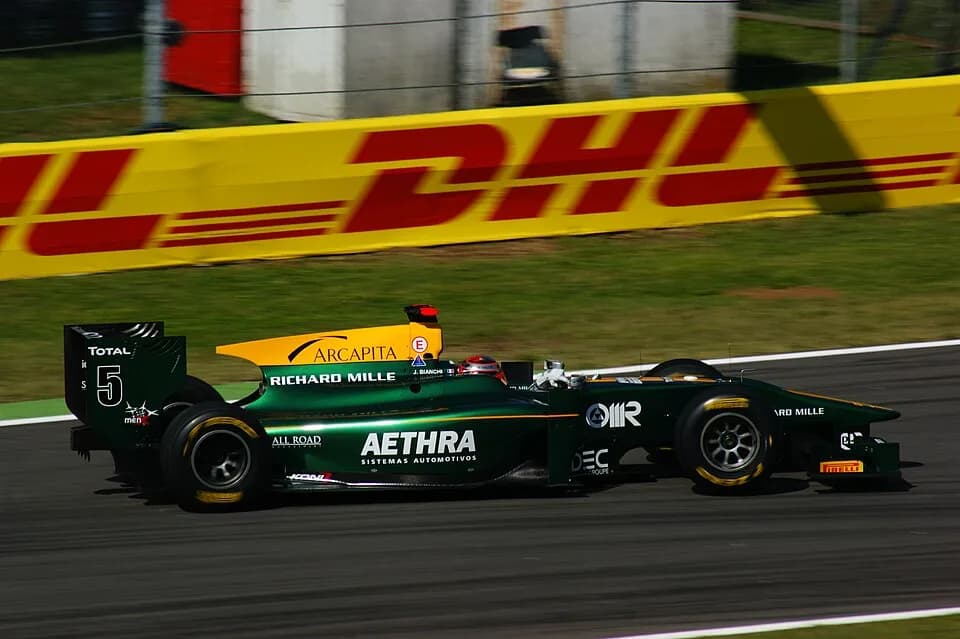 Jules Bianchi - Jules Bianchi alla prima variante Monza 2011