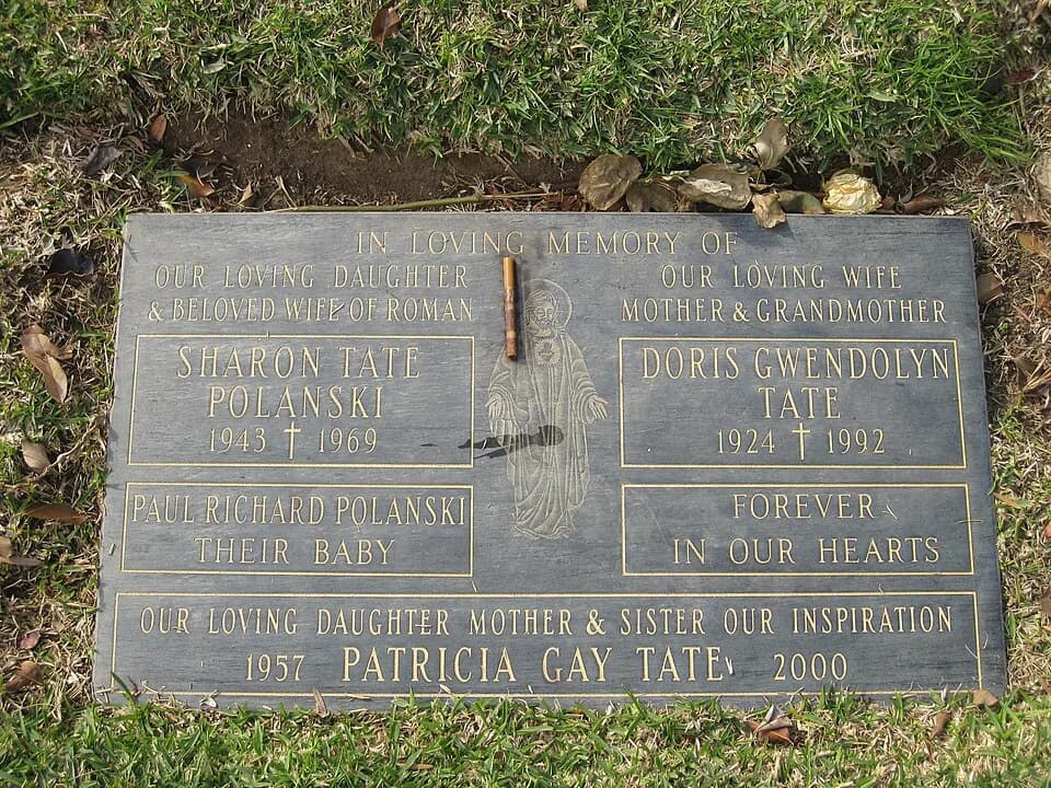 Sharon Tate - Grave of actress Sharon Tate, her baby Paul Polanski, mother Doris Tate, and sister Patricia Tate at Holy Cross Cemetery in Culver City, California (Saint Ann's Section, lot 152, grave 6