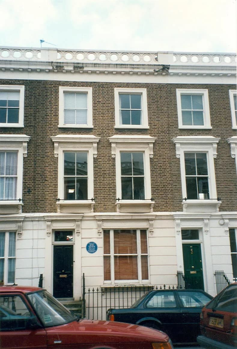 Sylvia Plath - 23 Fitzroy Road, London : The house where Sylvia Plath committed suicide. It was also W.B. Yeats's residence for a while.