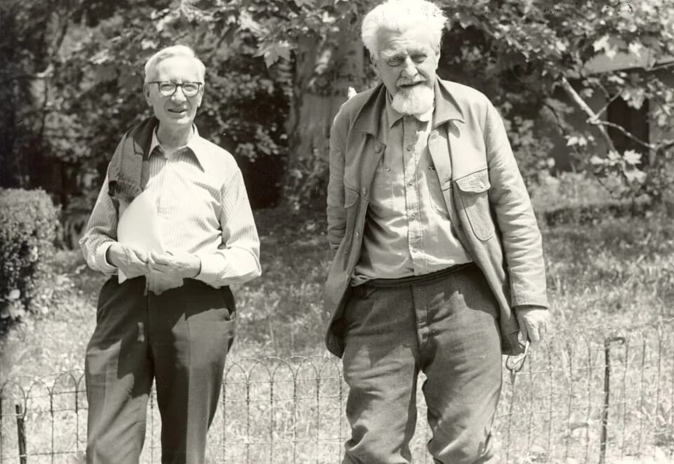 Niko Tinbergen - Nikolaas Tinbergen (left), Konrad Lorenz (right)
