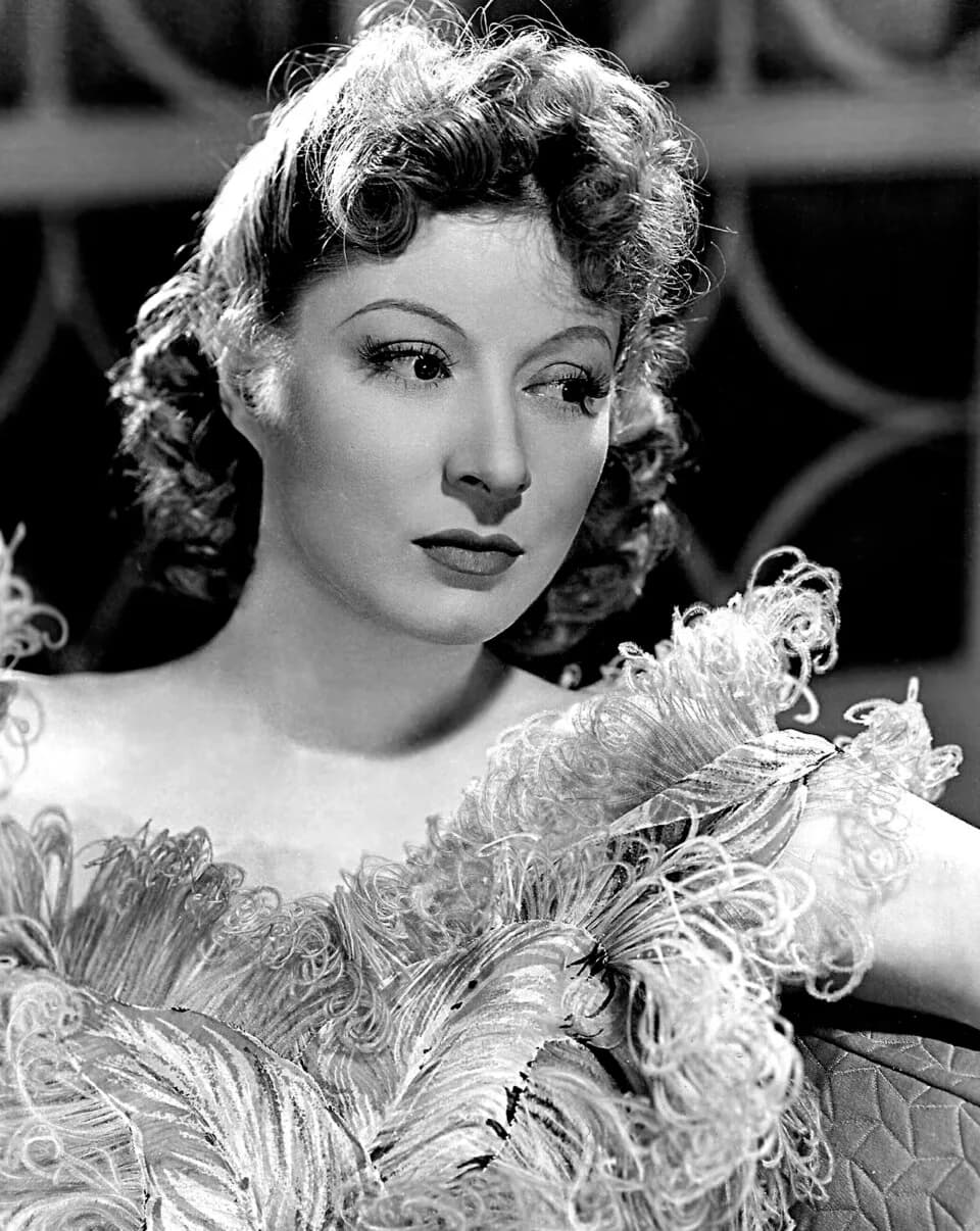 Greer Garson - Original studio publicity photo of Greer Garson