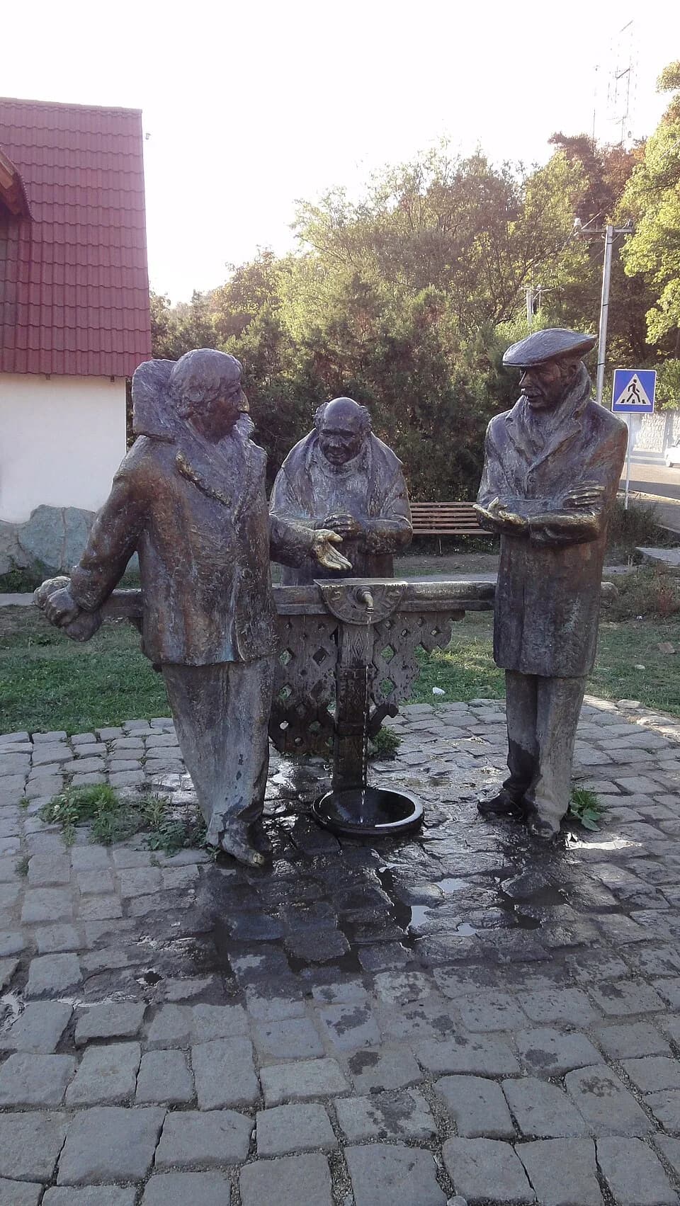 Yevgeny Leonov - Sculpture dedicated to Mimino, Dilijan, Armenia