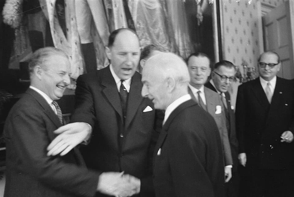 Antonio Segni - Seven European foreign ministers. Left to right: Selwyn Lloyd, Joseph Luns, Antonio Segni, Maurice Couve de Murville (not visible), Pierre Wigny, Eugène Schaus, Heinrich von Brentano