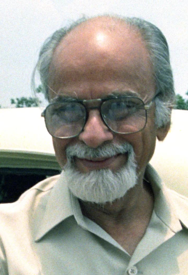 Inder Kumar Gujral - Inder Kumar Gujral (born 4 December 1919) served as the 13th Prime Minister of the Republic of India. This photograph was taken at Science City, Kolkata on traditional 35 mm film;