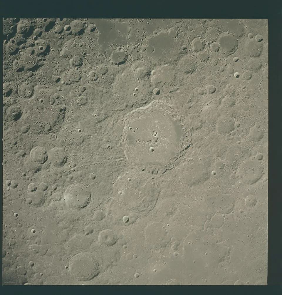 Johann Jakob Balmer - Apollo 15 Hasselblad image from film magazine 96/Q - Lunar orbit, LM rendezvous