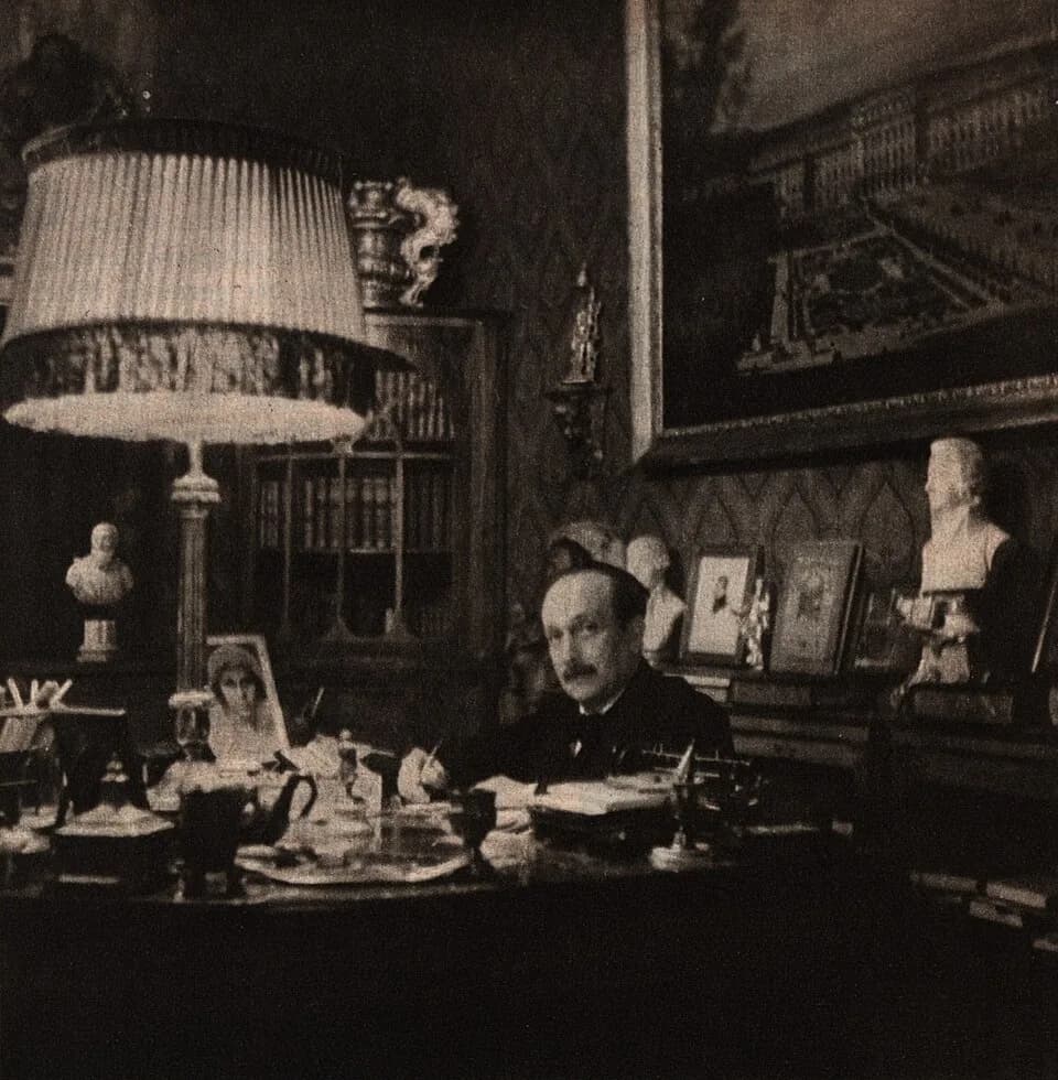 Felix Salten - Felix Salten (1869–1945) at his desk.
