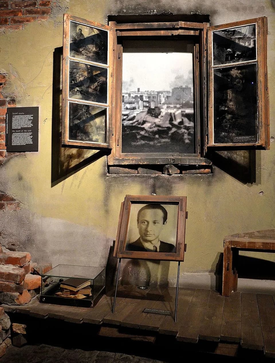 Władysław Szpilman - Władysław Szpilman's picture at the Warsaw Uprising Museum