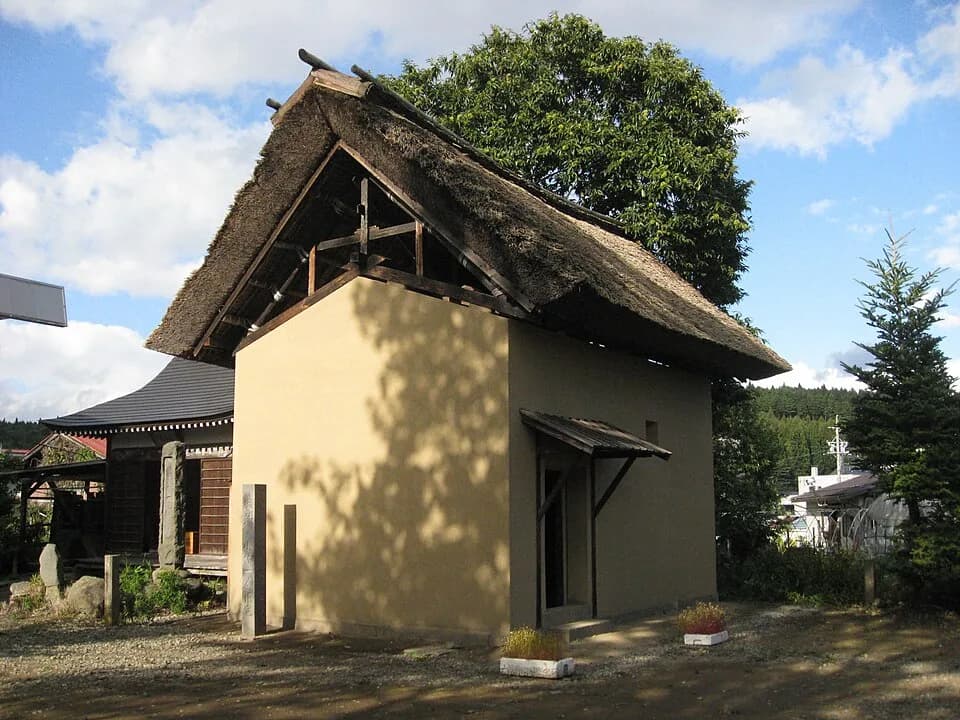 Kobayashi Issa - Kobayashi Issa - Storehouse where he lived (Shinano, Nagano, Japan)