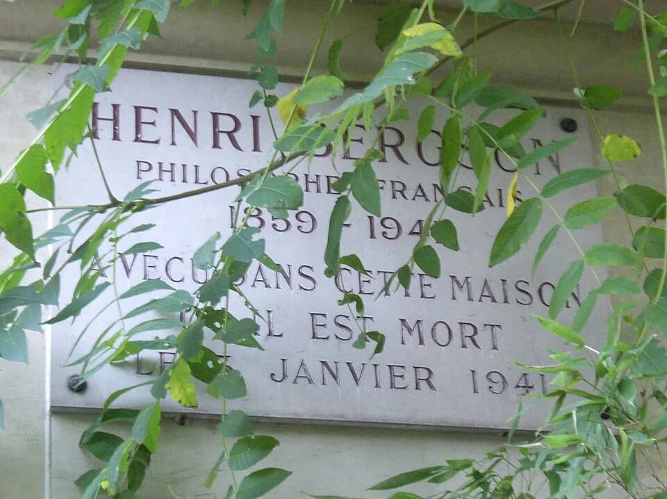 Henri Bergson - Plaque commémorative, 47 boulevard de Beauséjour, Paris 16e. « Henri Bergson, philosophe français, 1859-1941, a vécu dans cette maison où il est mort le 3 janvier 1941. »