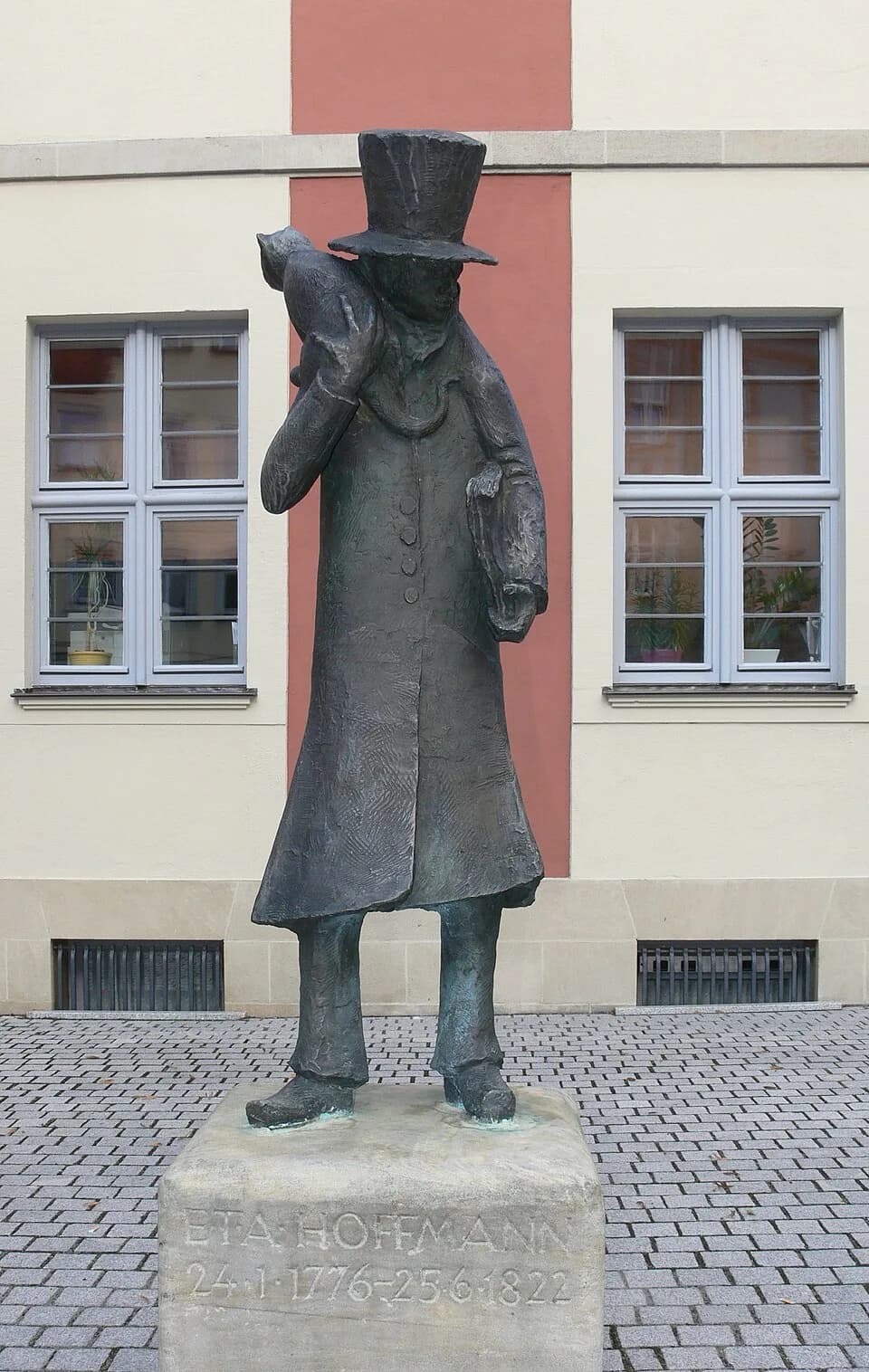 E. T. A. Hoffmann - E.T.A.-Hoffmann-Theater Bamberg
Statue E. T. A. Hoffmann