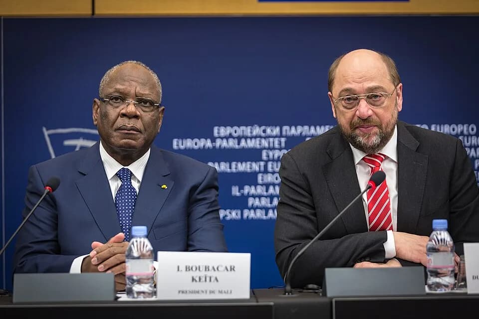 Ibrahim Boubacar Keïta - Le président de la République malienne, Ibrahim Boubacar Keïta et Martin Schulz au Parlement européen de Strasbourg le 10 décembre 2013.