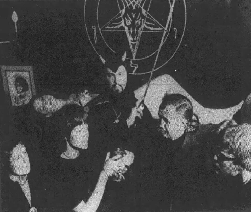 Anton LaVey - Anton LaVey (center) officiates a Satanic wedding