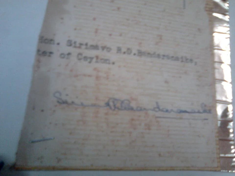 Sirimavo Bandaranaike - Sirimavo Bandaranaike Autograph