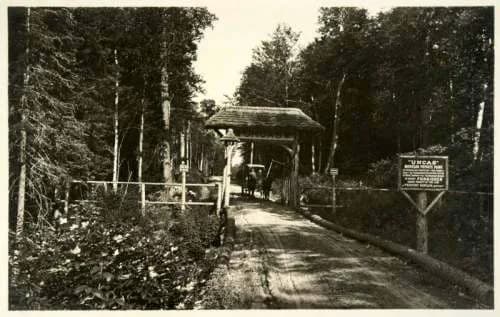 J. P. Morgan - Gate to Uncas Road, photo by Seneca Ray Stoddard. Great Camp Uncas designed by William West Durant 1890, in 1895 sold to J.P. Morgan to settle a debt. Left empty for many years, then