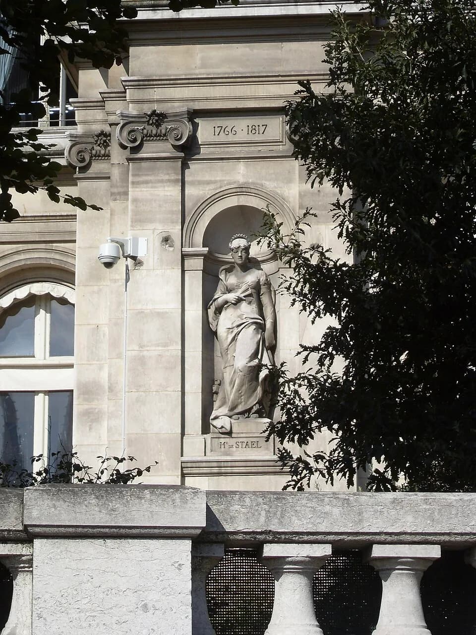 Germaine de Staël - Statues of the City Hall in Paris, France