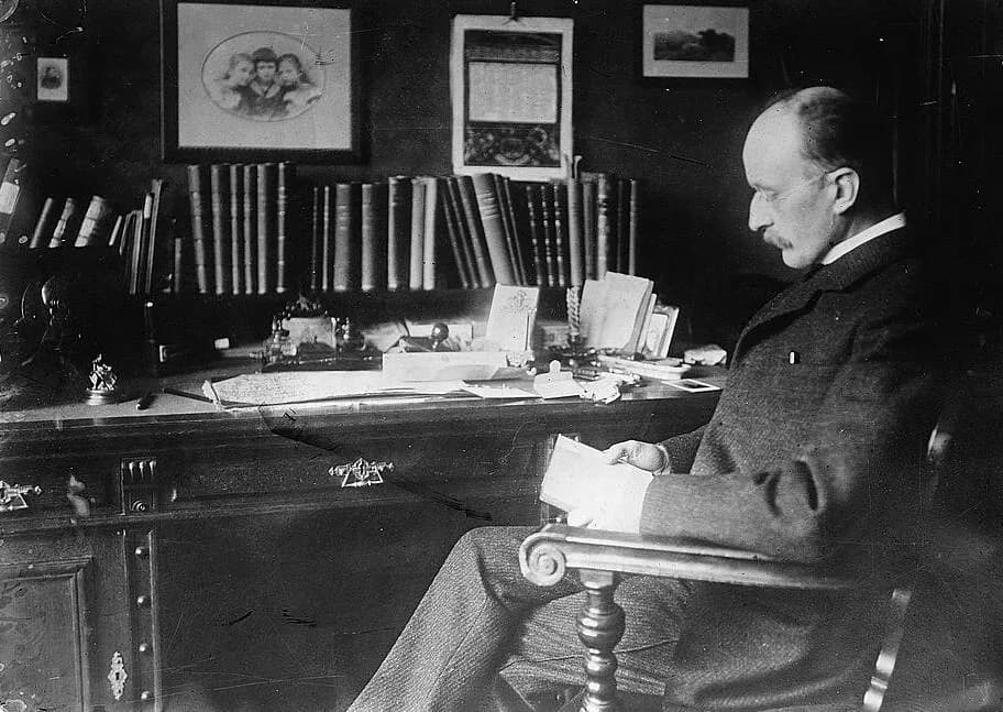 Max Karl Ernst Ludwig Planck - Dr. Max Planck
