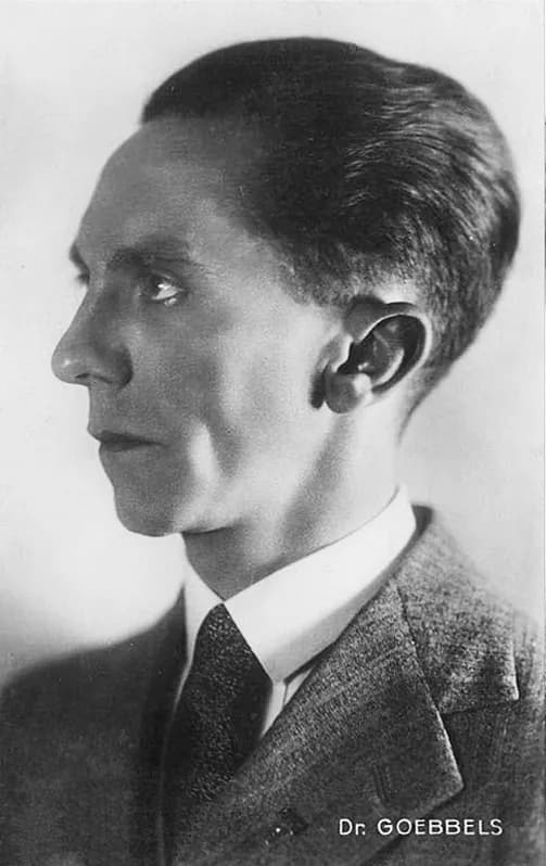 Joseph Goebbels - Bundesarchiv Bild 102-01888A, Joseph Goebbels.jpg