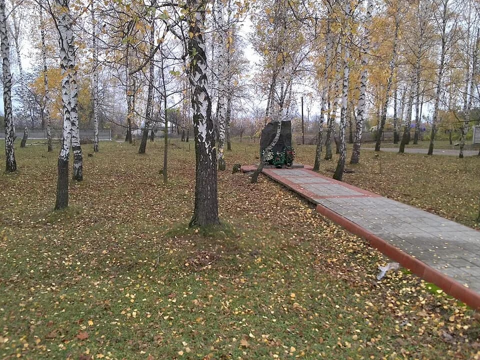 Selman Abraham Waksman - с. Нова Прилука. Пам'ятний знак про народження в селі Нобелівського лауреата Зельмана Ваксмана