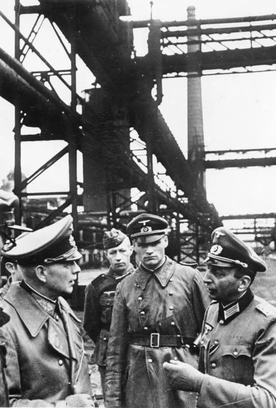 Paul Ludwig Ewald von Kleist - For documentary purposes the German Federal Archive often retained the original image captions, which may be erroneous, biased, obsolete or politically extreme. An der O