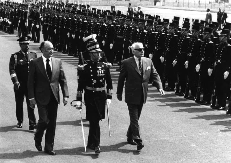 José López Portillo - For documentary purposes the German Federal Archive often retained the original image captions, which may be erroneous, biased, obsolete or politically extreme. Staatsbesuch Bund