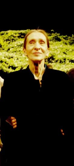 Pina Bausch - Pina bausch with her dancers at the Wiesenland show