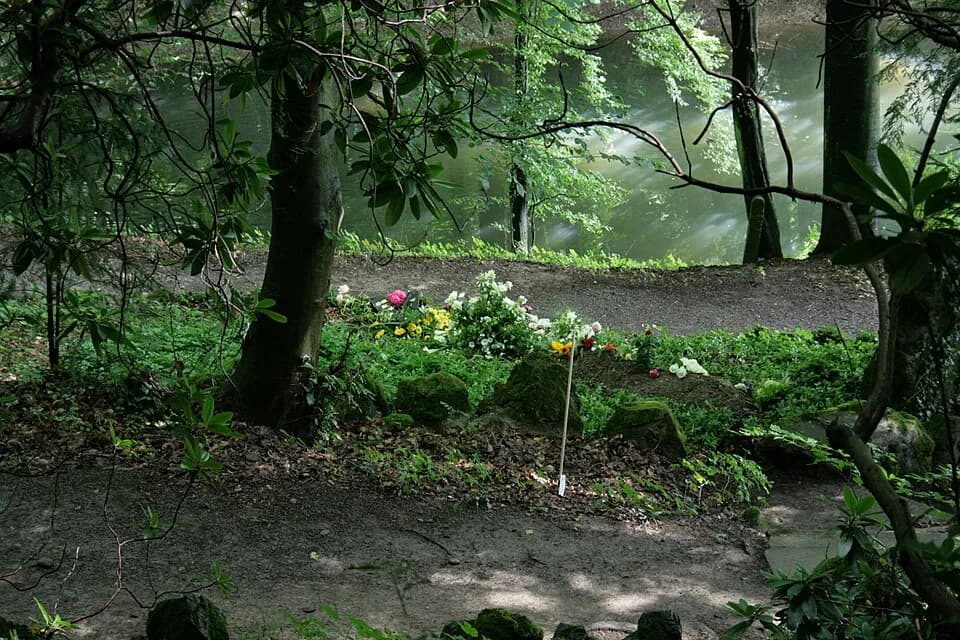 Pina Bausch - Grave of Pina Bausch in the woodland cemetery Krummacherstraße in Wuppertal