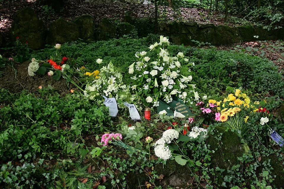 Pina Bausch - Grave of Pina Bausch in the woodland cemetery Krummacherstraße in Wuppertal