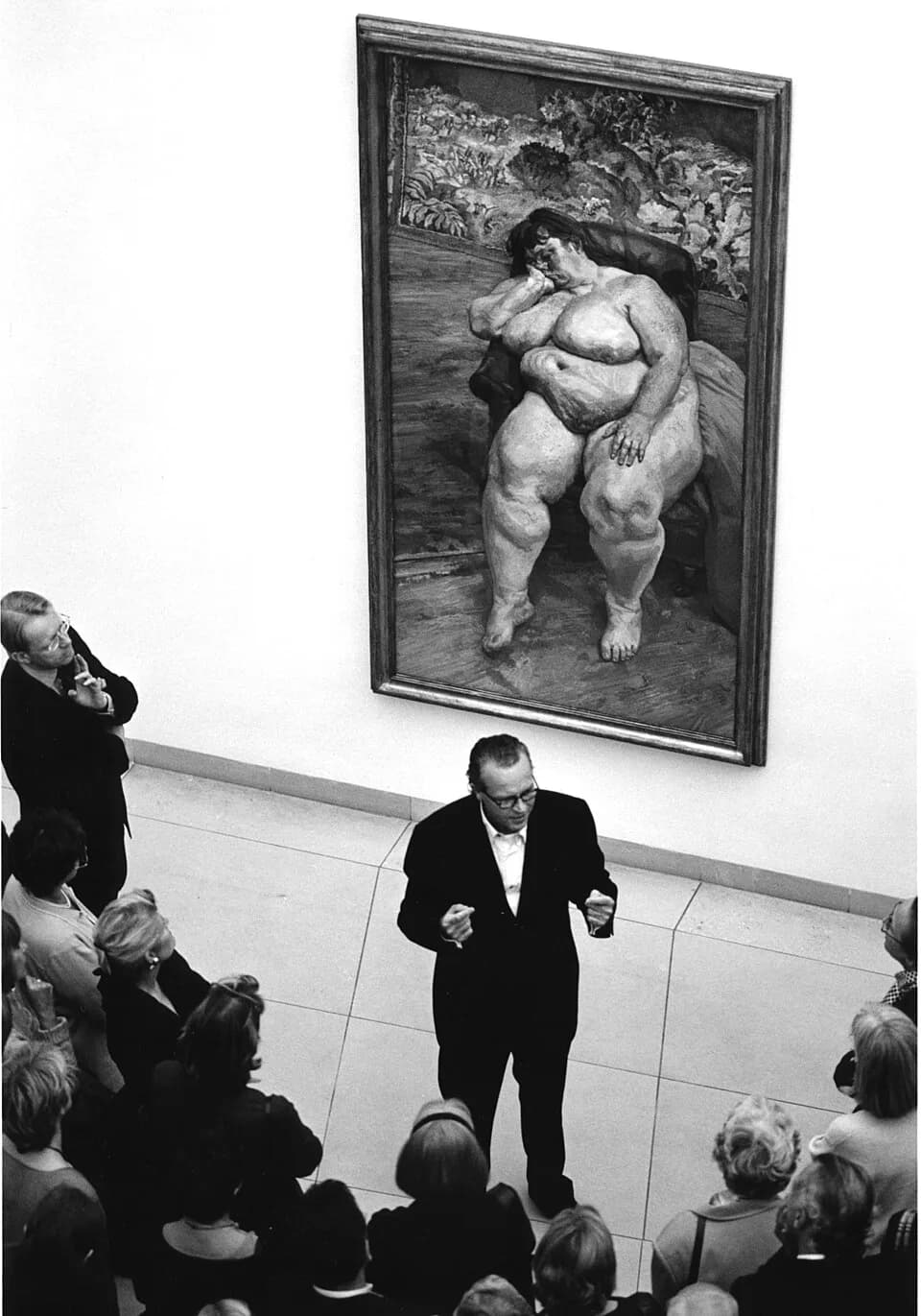 Lucian Freud - Curator‘s talk with Rolf Lauter at the exhibition Lucian Freud: Naked Portraits, Museum für Moderne Kunst, Frankfurt am Main, October 2000. The photo shows Lauter in front of Lucian Fre