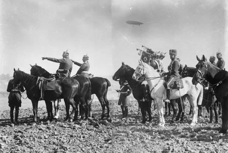 August von Mackensen - For documentary purposes the German Federal Archive often retained the original image captions, which may be erroneous, biased, obsolete or politically extreme. Kaisermanöver 19