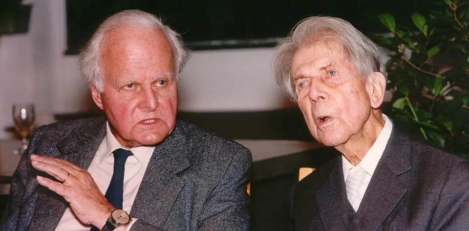 Carl Friedrich von Weizsäcker - Carl Friedrich von Weizsäcker & Friedrich Hund, Göttingen, Drittes Physikalisches Institut (DPI)