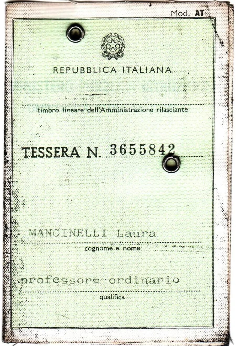 Laura Mancinelli - Teacher Card