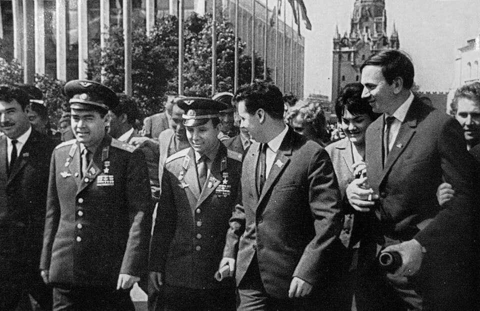 Andriyan Nikolayev - Cosmonauts Yuri Gagarin and Andriyan Nikolayev within a crowd