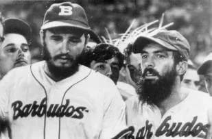 Camilo Cienfuegos - Fidel Castro and Camilo Cienfuegos.jpg